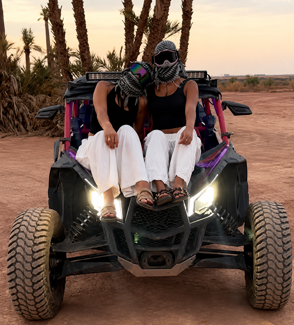 Buggy CAN-AM 4 places pour une sortie en groupe à Marrakech
